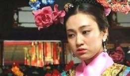 云福晋被爆料的视频在线观看,揭秘幕后真相，网络舆论漩涡中的她